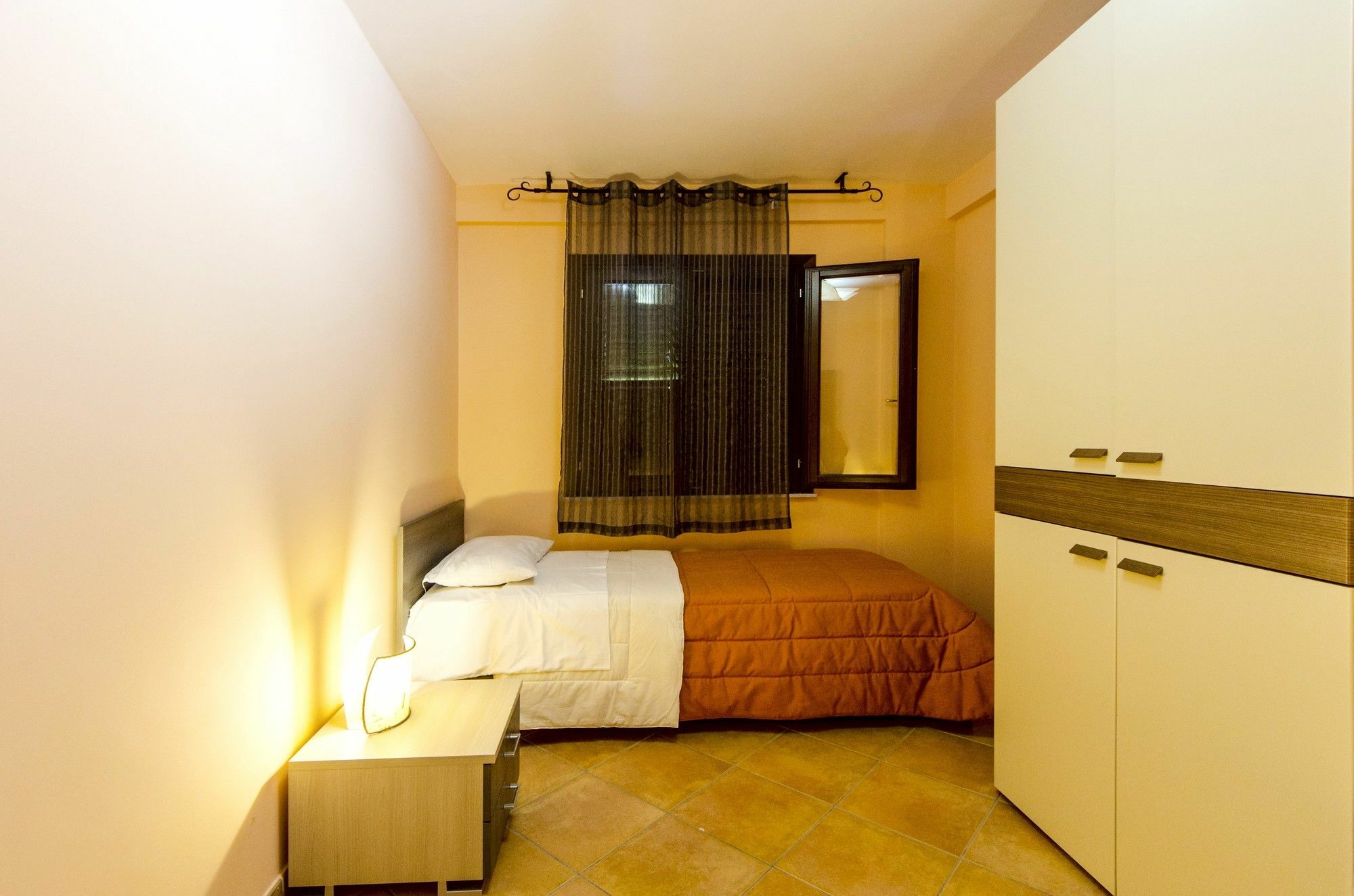 Residence Hydria กัมโปเฟลิเช ดิ โรชเชลลา ภายนอก รูปภาพ